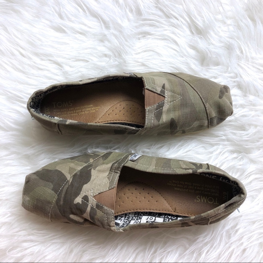 Toms | Classic Slip On Green Camo 9